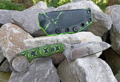 Warthawg - In Stock (green/black G10)